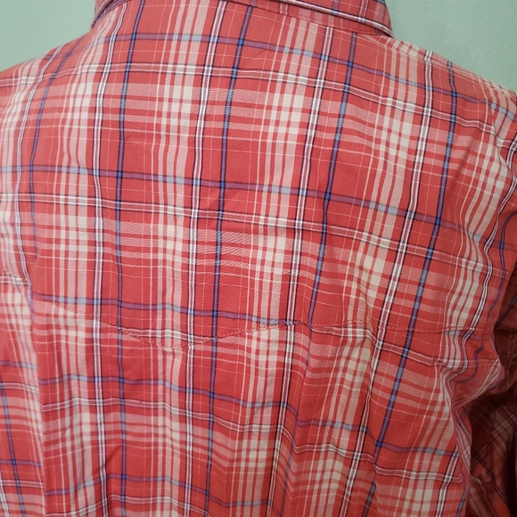 Wrangler XXL long sleeve button down with pearl snaps. Orange plaid. - Picture 5 of 8